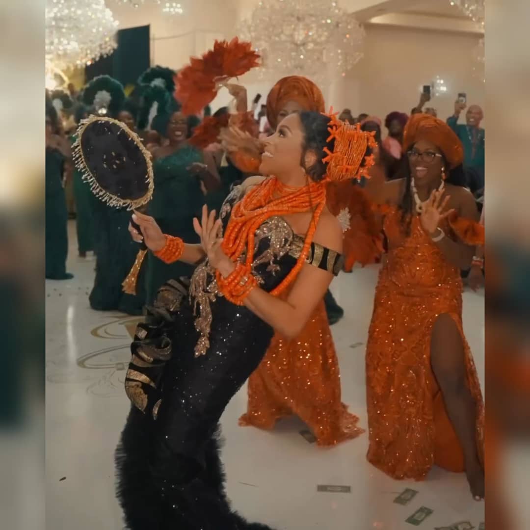 This Igbo Bride and Her Girls Came Serving Beauty With Their Dance Entrance