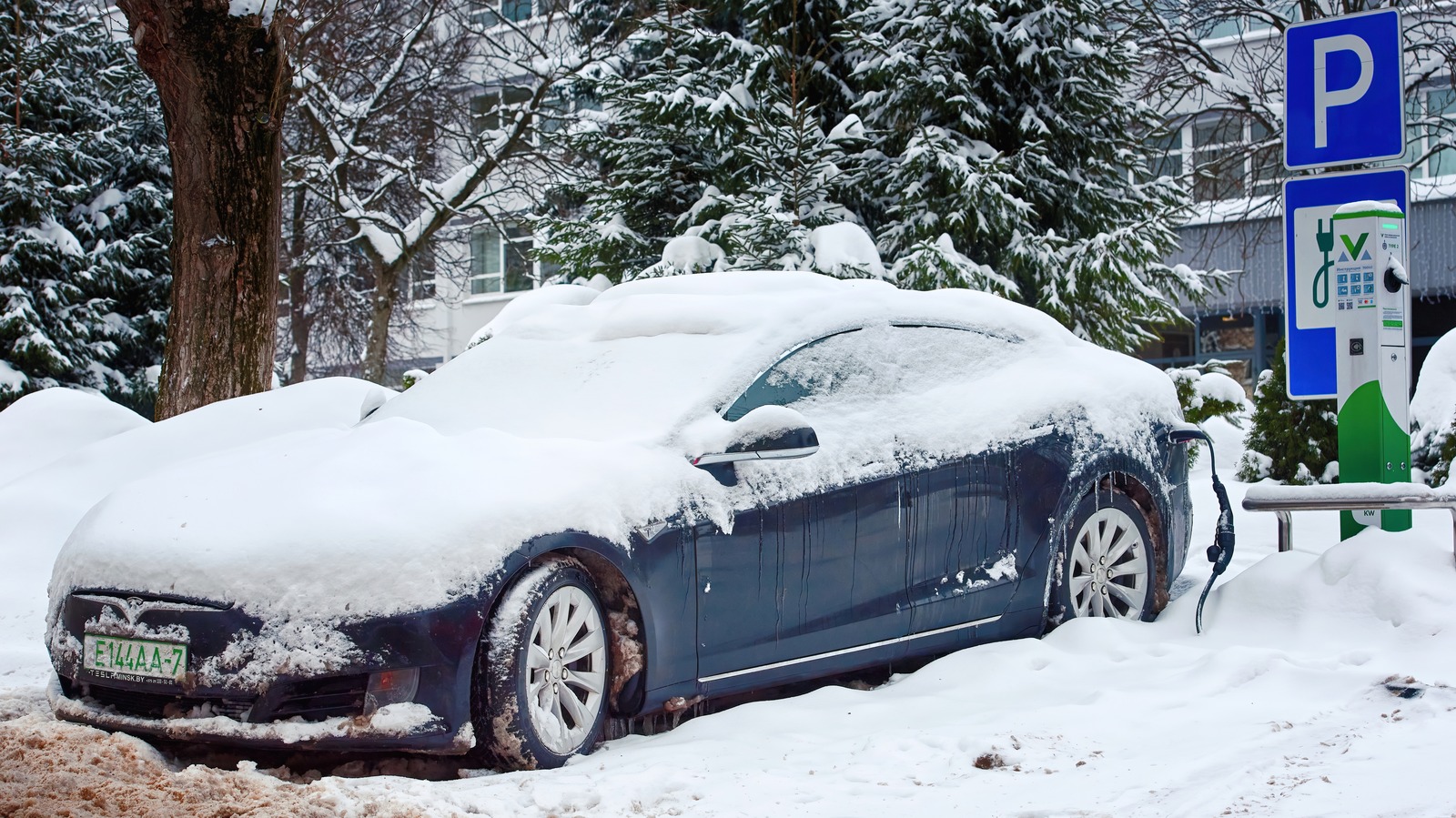 Why Tesla Batteries May Not Charge In Subzero Temperatures (And What To Do About It)