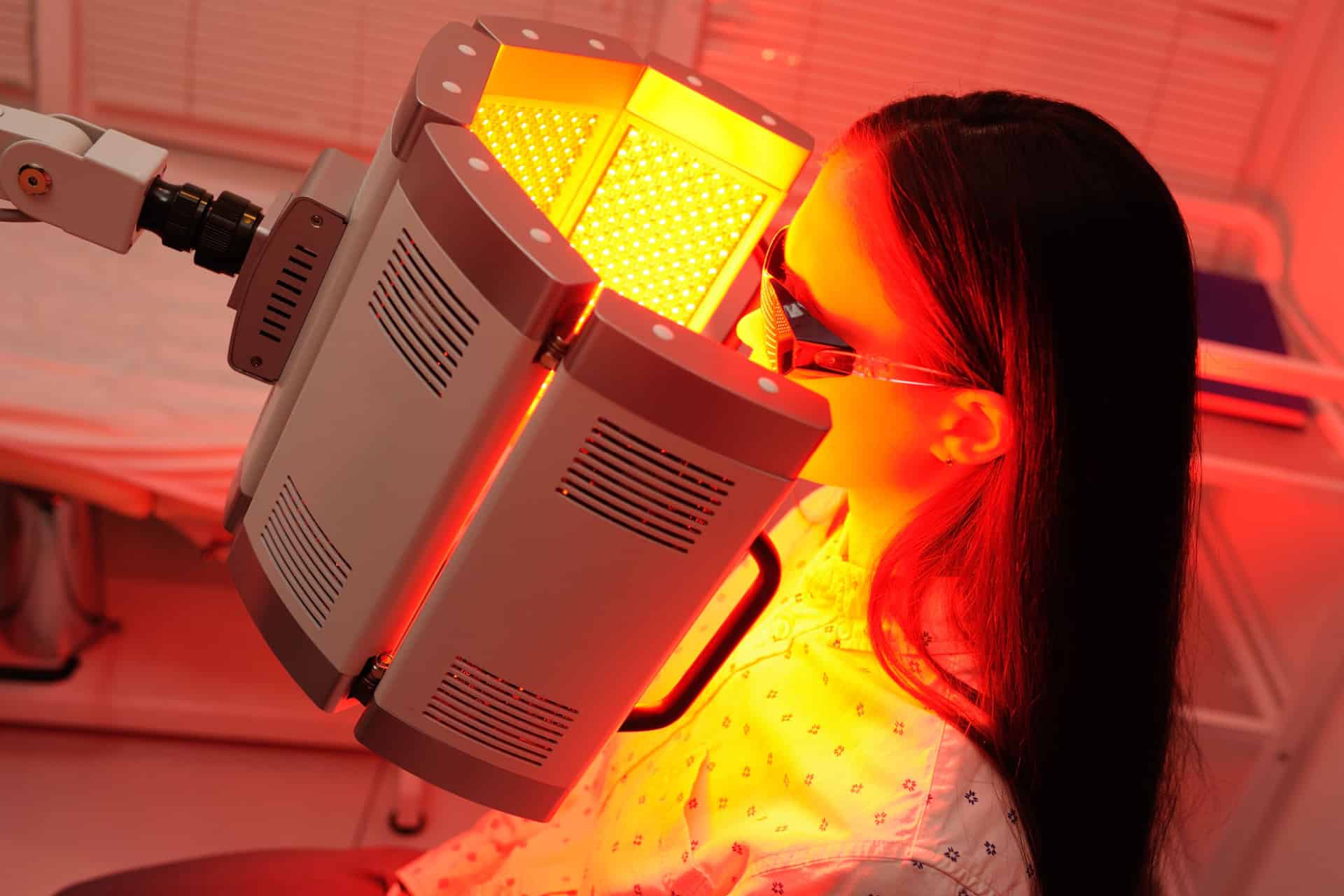 Light Therapy Market Statistics: Shedding the Lights on Current Trends