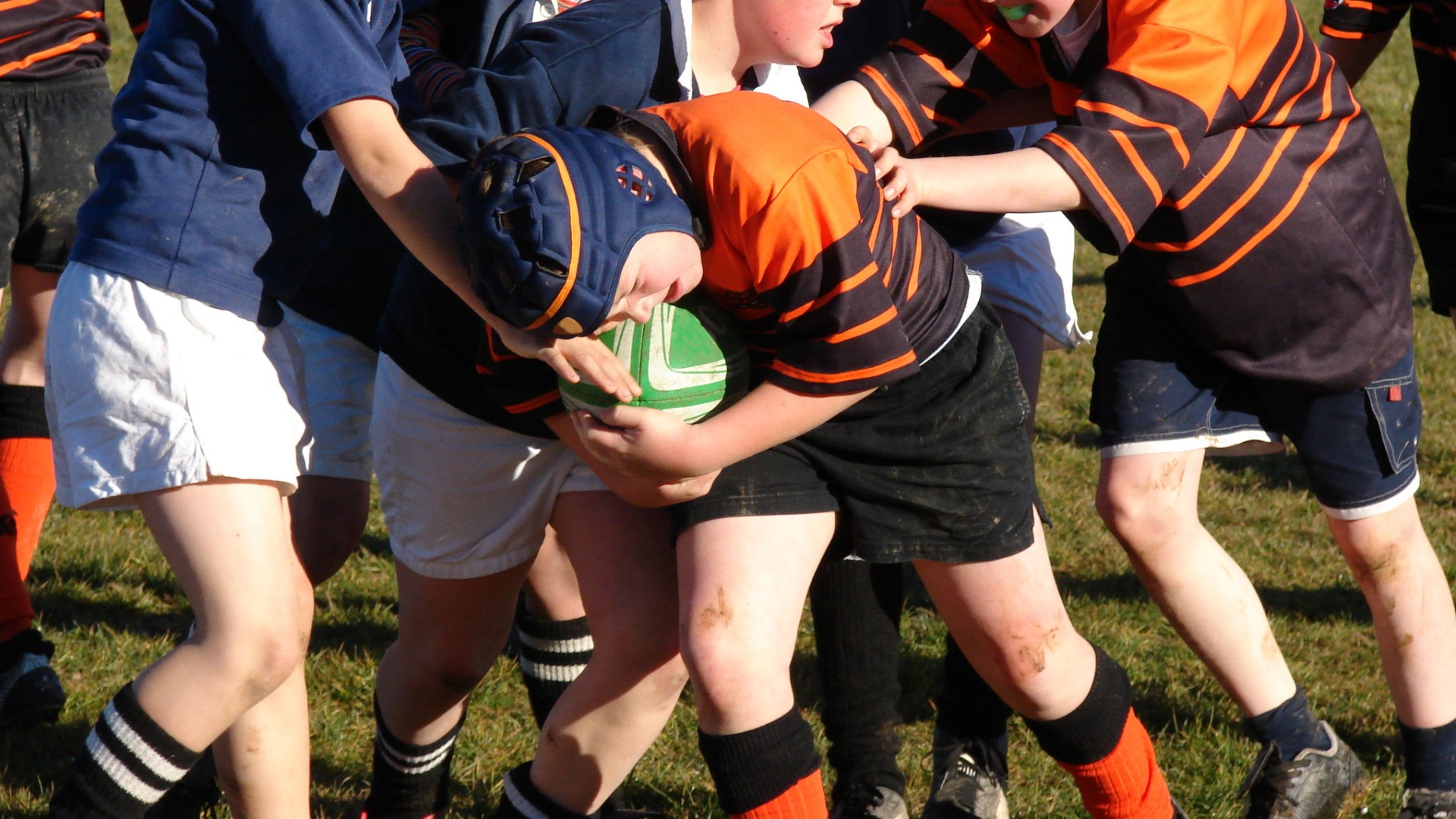 Kids shouldn’t be allowed to play rugby or to box because contact sports are form of child abuse, study says