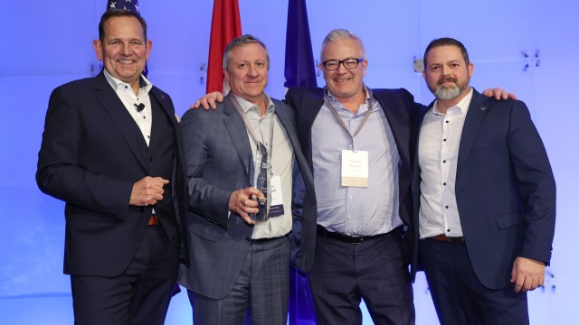 Calmont Truck Centre wins Volvo Trucks’ 2023 Canadian Dealer Group of the Year award