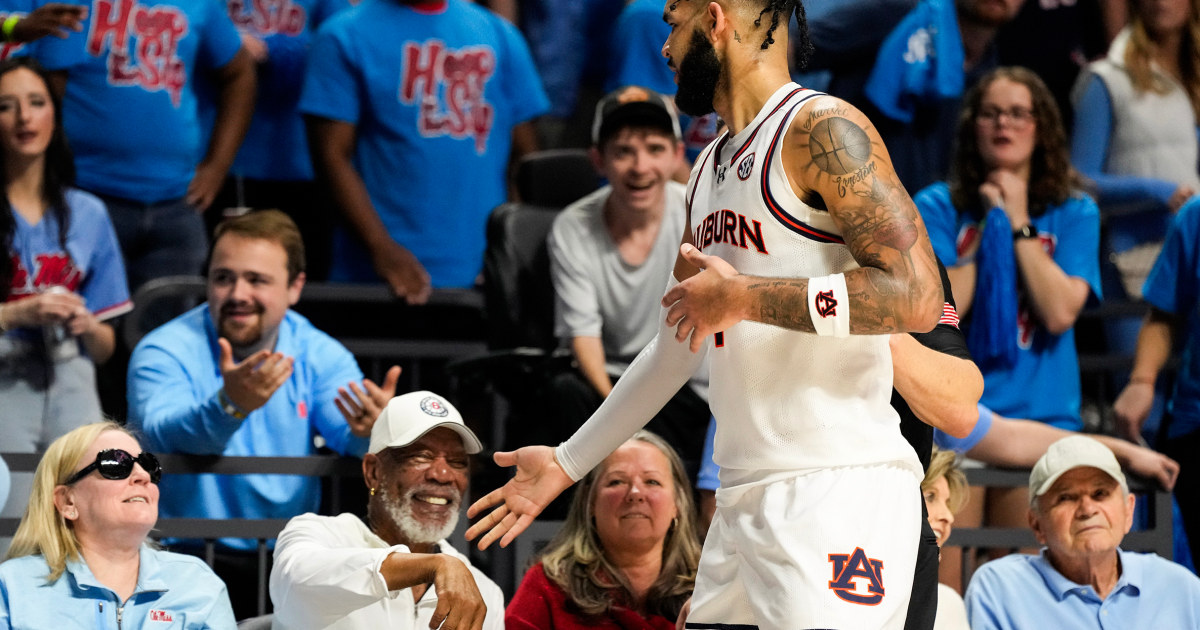 Auburn star apologizes to Morgan Freeman after thinking actor was Ole Miss fan trying to rattle him