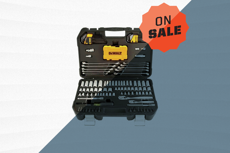 This Editor-Approved DeWalt Mechanics Tool Set Is 30% Off at Amazon