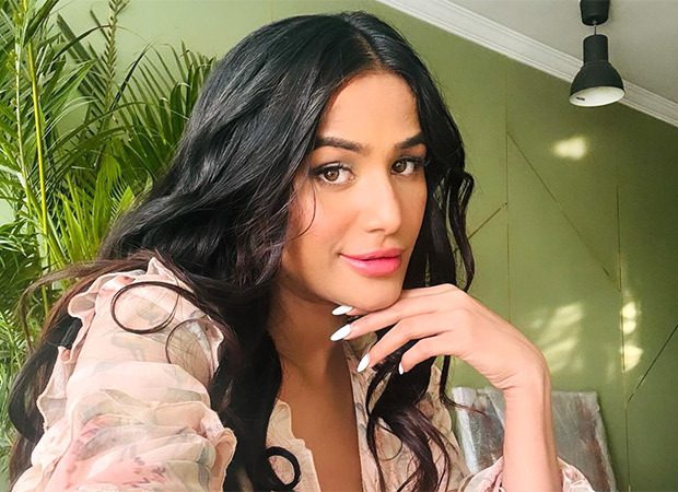 FACT CHECK: Poonam Pandey is NOT chosen as government’s cervical cancer campaign ambassador