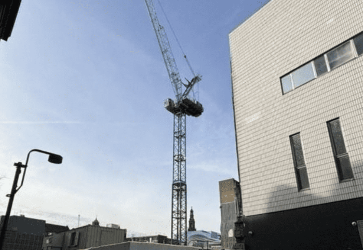 Crane-climber found dead at Leeds site