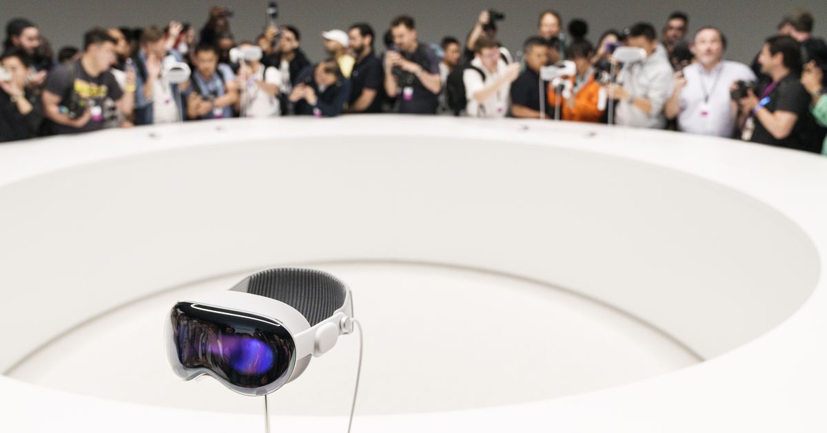 What wearing Apple’s Vision Pro headset does to our brains