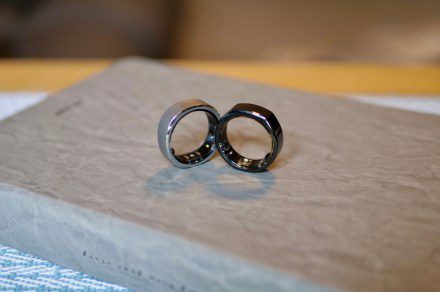 I wore two of the best smart rings, and there’s a clear winner