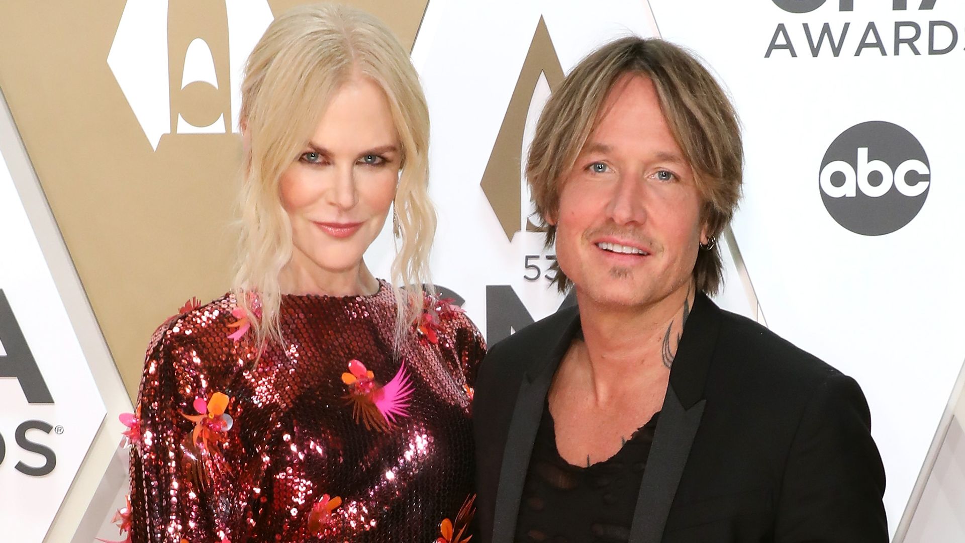 Keith Urban shows another side to his personality in unedited video