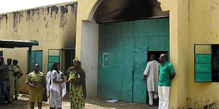 Court remands Kano businessman in prison for allegedly injuring creditor