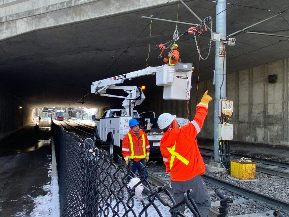 Update: Replacement buses for eastern-most O-Train service late Saturday to allow for repairs