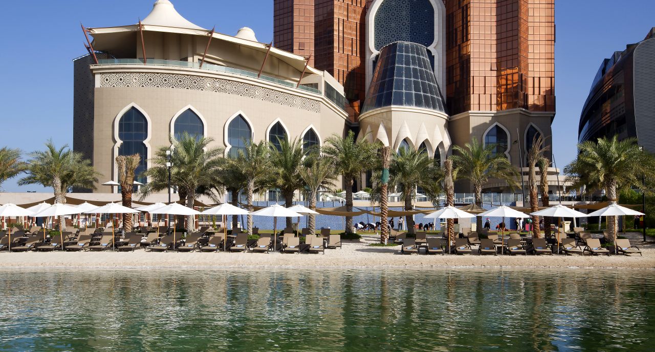 Celebrate Valentine’s Day Euphoria at Bab Al Qasr Hotel