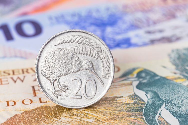 NZD/USD loses ground after lower Kiwi Inflation Expectations, edges lower to near 0.6110