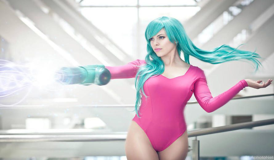 Nadyasonika Stuns With Her Cosplay Recreations