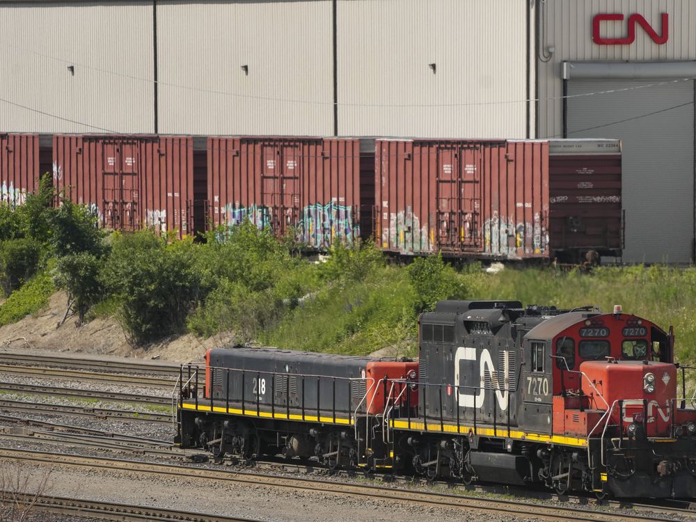 Railway union warns work stoppage looms after CN, CPKC seek conciliation