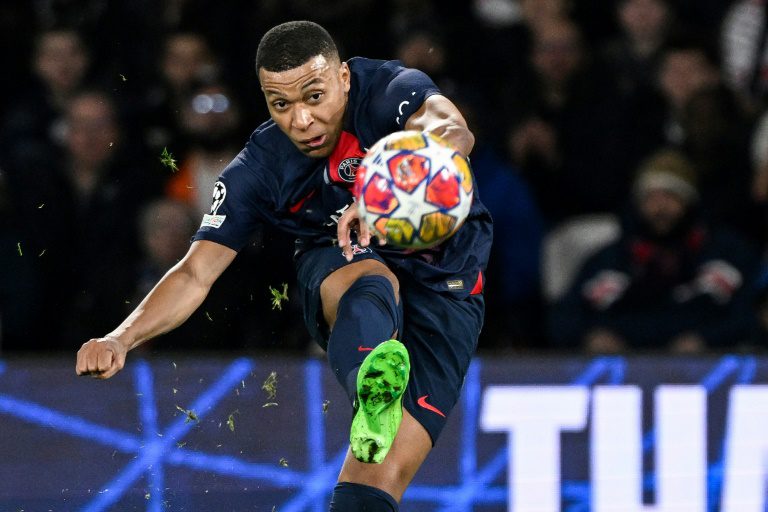 Real Madrid Dressing Room Told To Prepare For Kylian Mbappe’s Arrival This Summer
