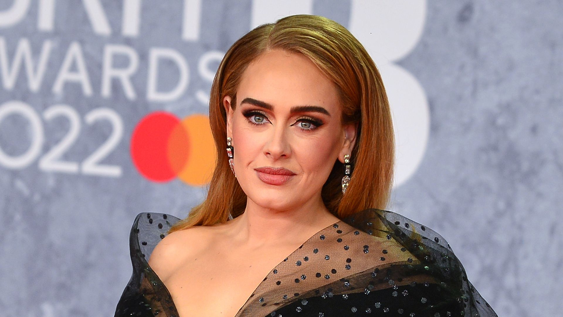 Adele explains why she looked annoyed in viral NBA meme