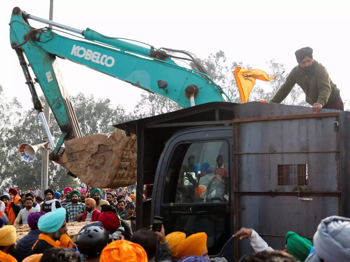 Farmers’ protest: Withdraw JCB machines, else action will be taken, warn Haryana Police