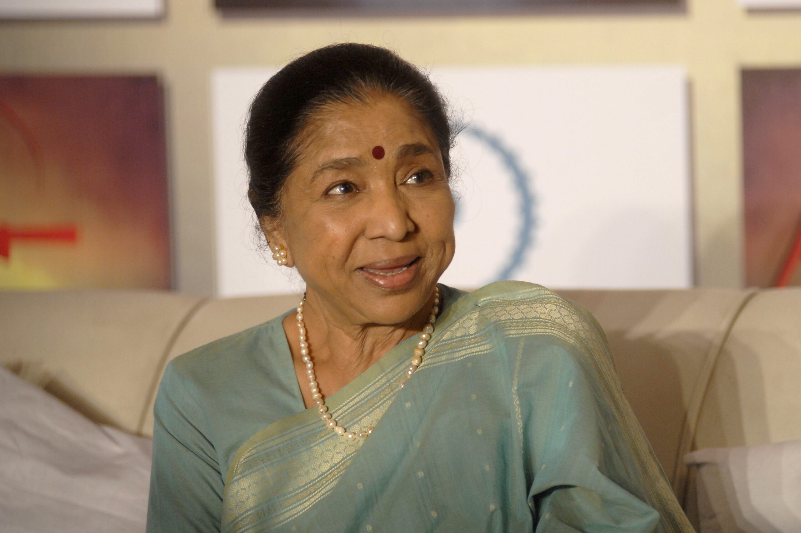 Asha Bhosle to Serenade Mumbai Fans with a Special ‘ASHA@90’ Concert This Month