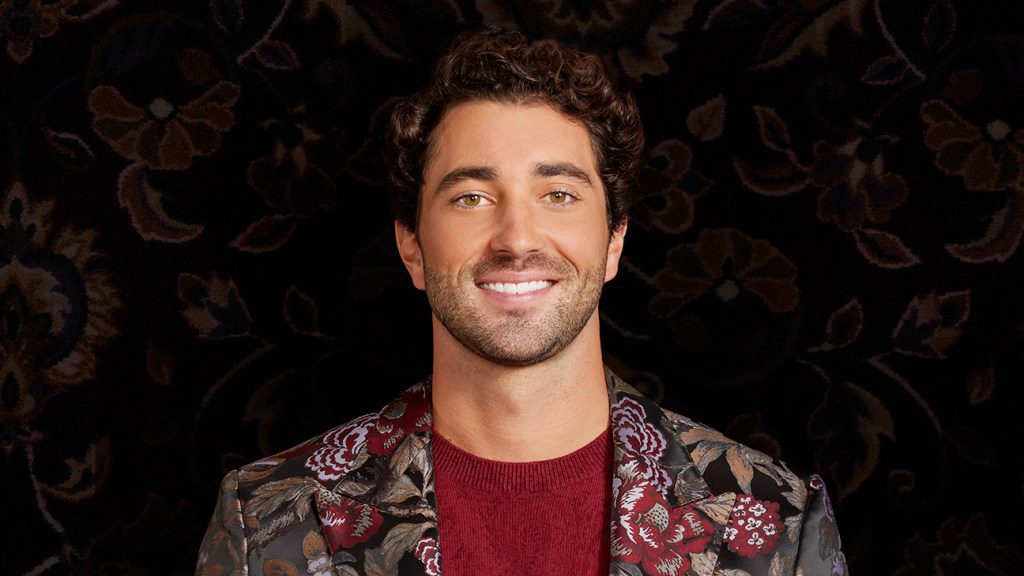 ‘Bachelor’ Star Joey Graziadei Reveals Gilbert Syndrome Diagnosis Caused His “Yellow Eyes”