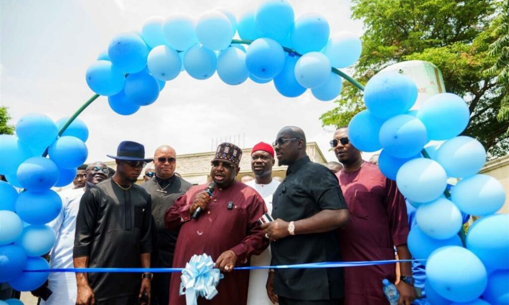 Obi Cubana Unveils Enviable Transport in Abuja, Deploys Electric Cars In Partnership With CIG Motors