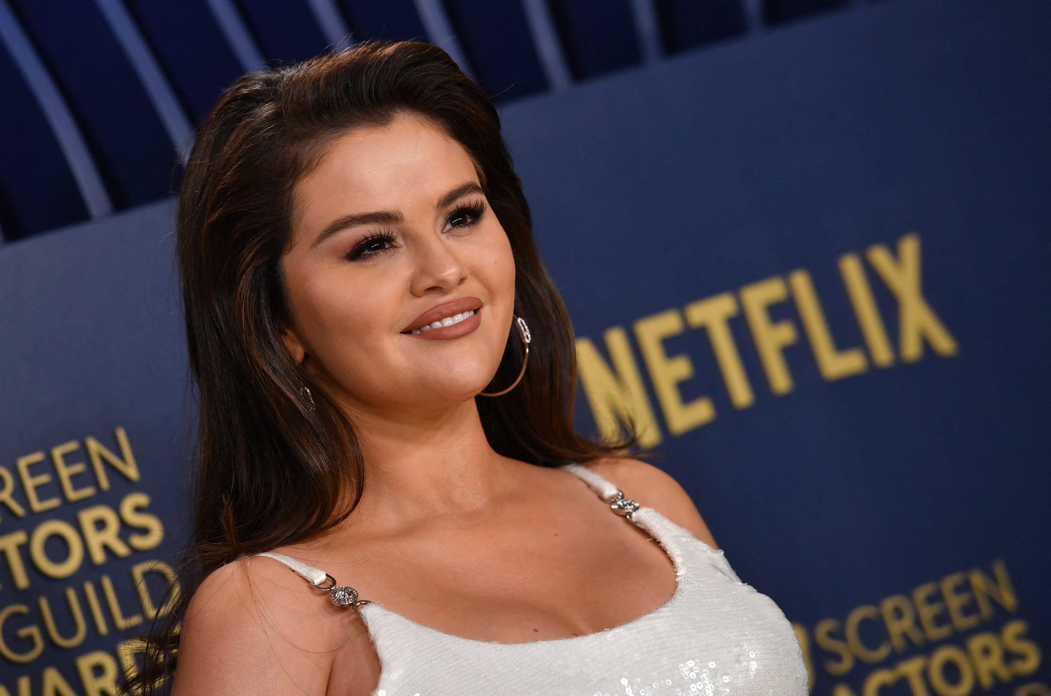 Selena Gomez Cosigns the Return of the Flipped-Out Bob