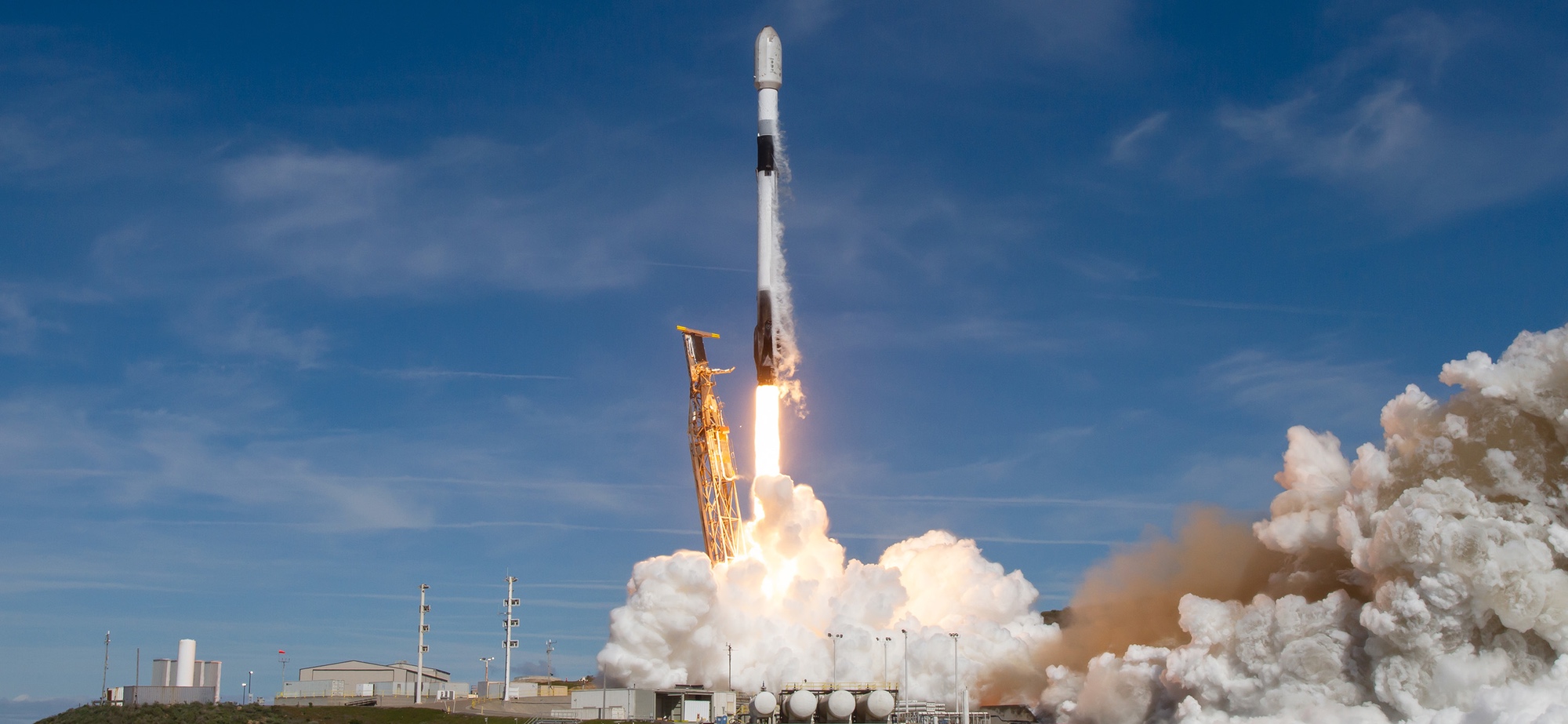 SpaceX launches tenth Transporter rideshare mission