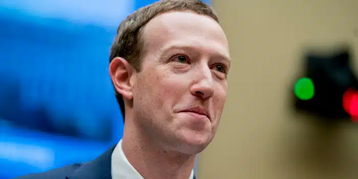 Huge Amount of Money Mark Zuckerberg Lost After Facebook and Instagram Went Down