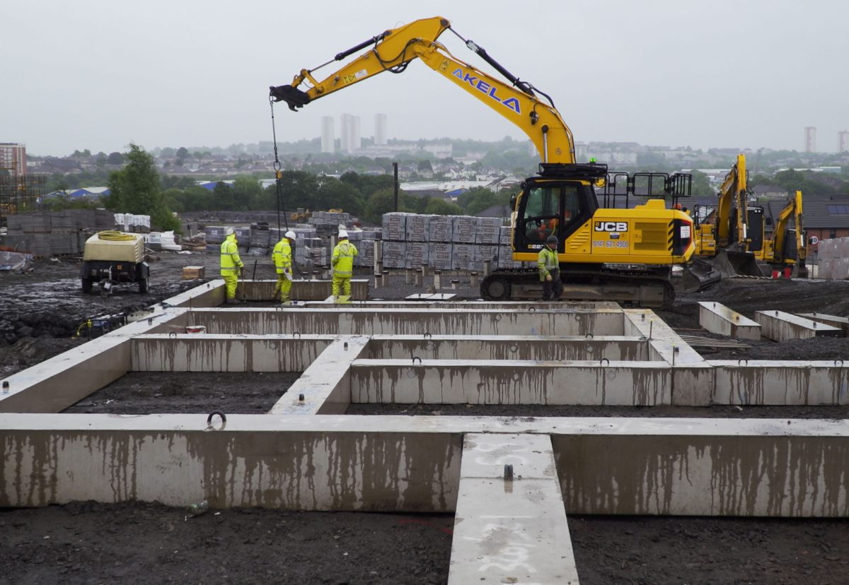 Fast-fit ground beam delivers three house plots a day