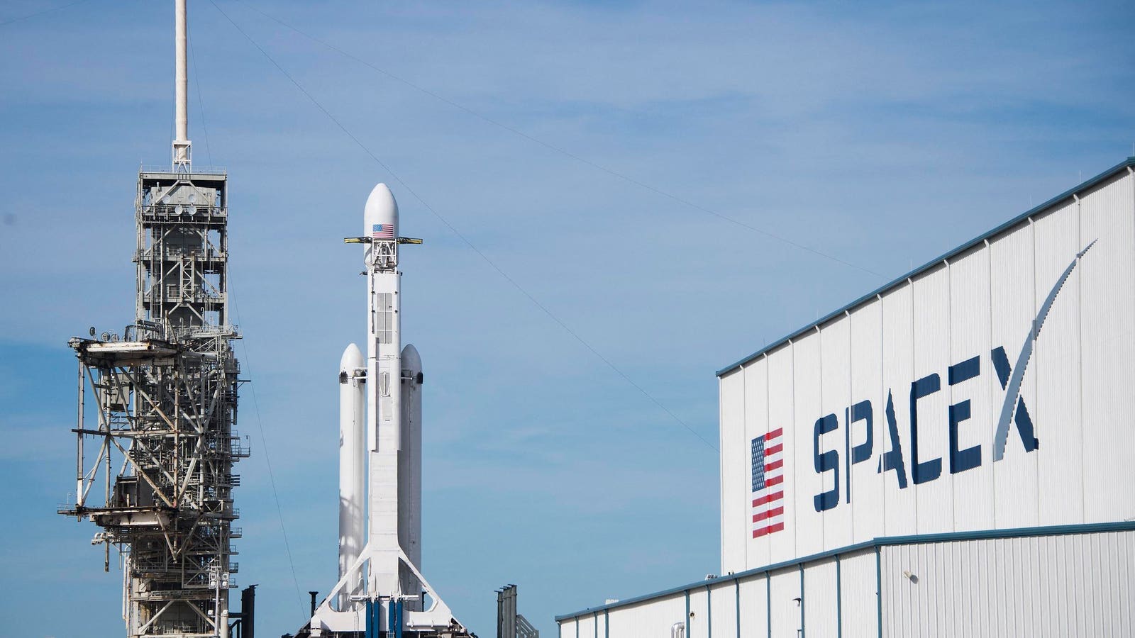 SpaceX Facing Another Lawsuit From Female Employee