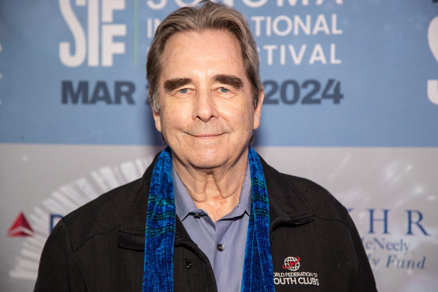 Beau Bridges On His New ‘Matlock’ Series And Dad Lloyd’s Famed Comedic Turns In ‘Airplane!’ And ‘Seinfeld’: “He Had The Look Of A Startled Fawn”