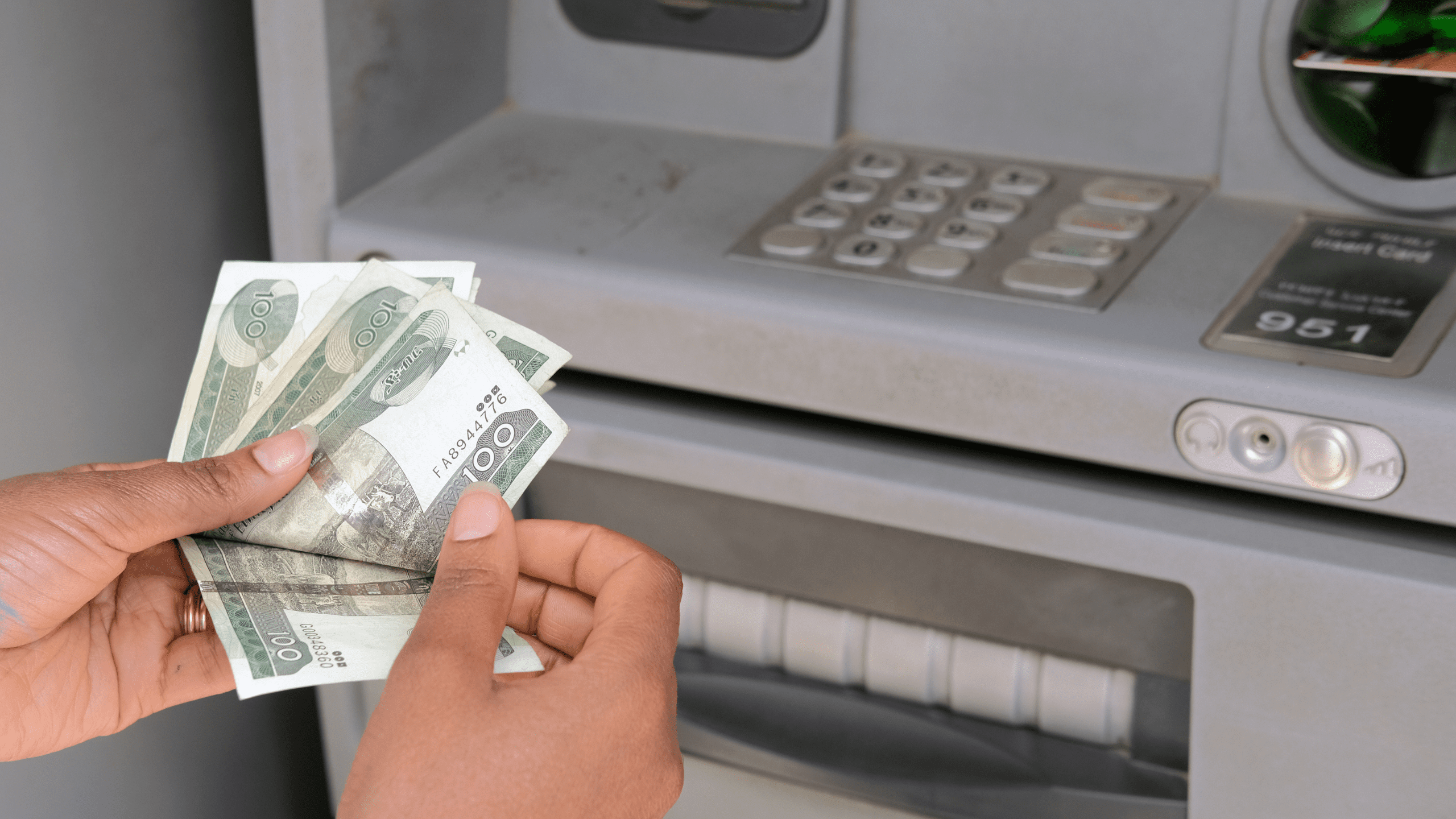 Ethiopian Bank Glitch Lets Customers Withdraw Up To £32m at ATMs