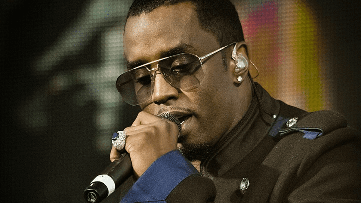 Breaking: Federal Agents Raid Diddy’s Homes in LA and Miami Amid Reported Sex Trafficking Investigation