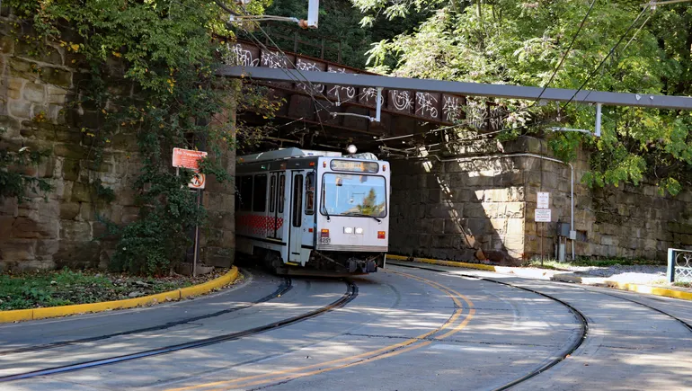 Pittsburgh light rail to kick off $150M in upgrades