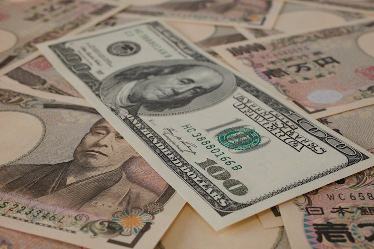 The Yen is far from being saved from further weakness – Commerzbank