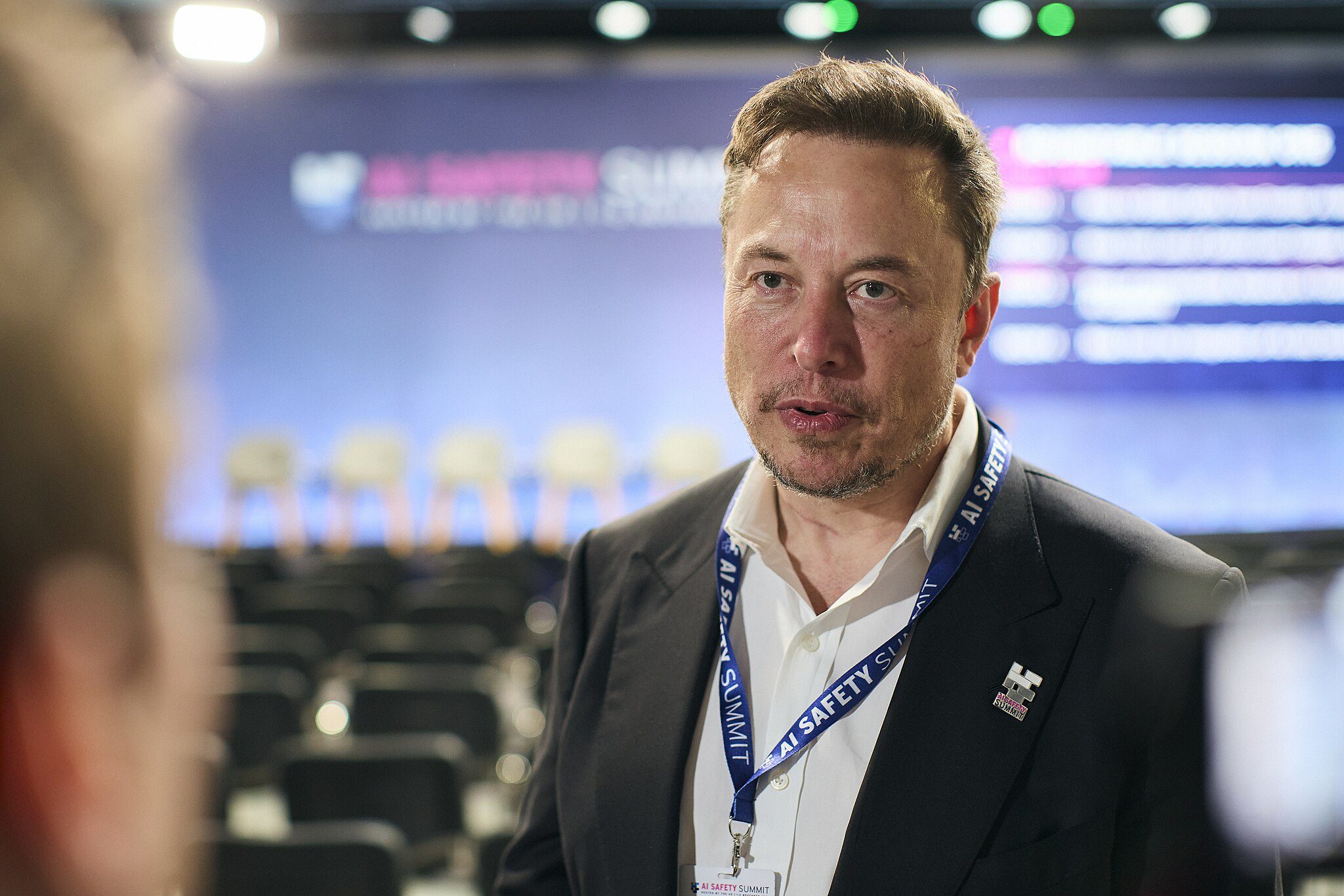 Teenage Elon Musk Scored Big Wins up to £33K Thanks to His Dad’s Gambling Tips