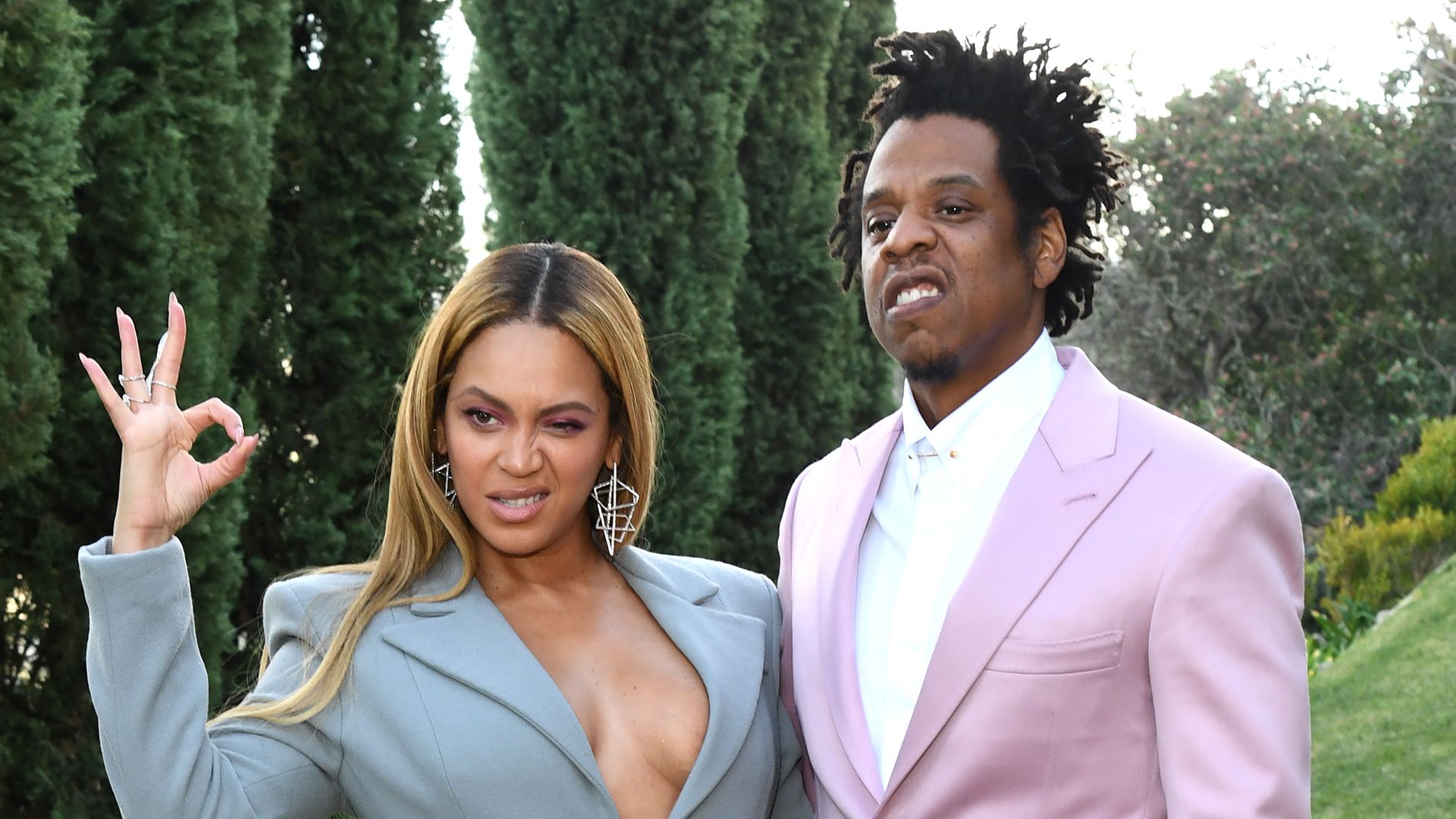 Beyoncé’s solid gold figure-hugging date night look with Jay-Z steals the show