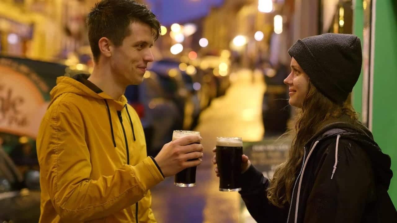 Similar drinking habits in couples linked to longer life