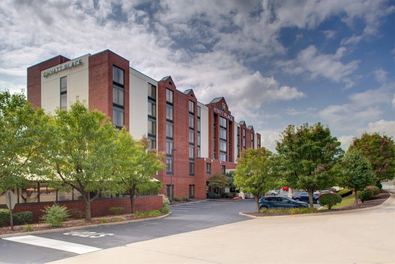 Hyatt Place Pittsburgh Airport/Robinson Mall Hotel Sold