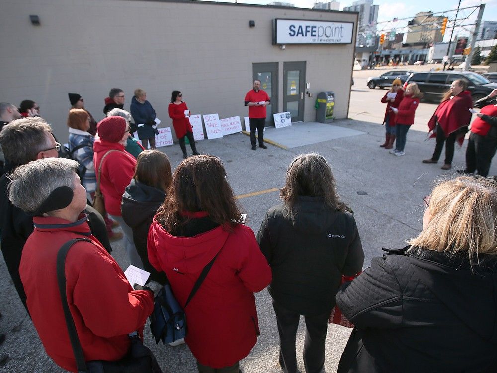 Protesters rally amid battle to reopen Windsor’s SafePoint drug consumption site