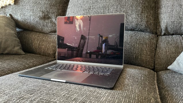 Here’s how you can clean your MacBook screen