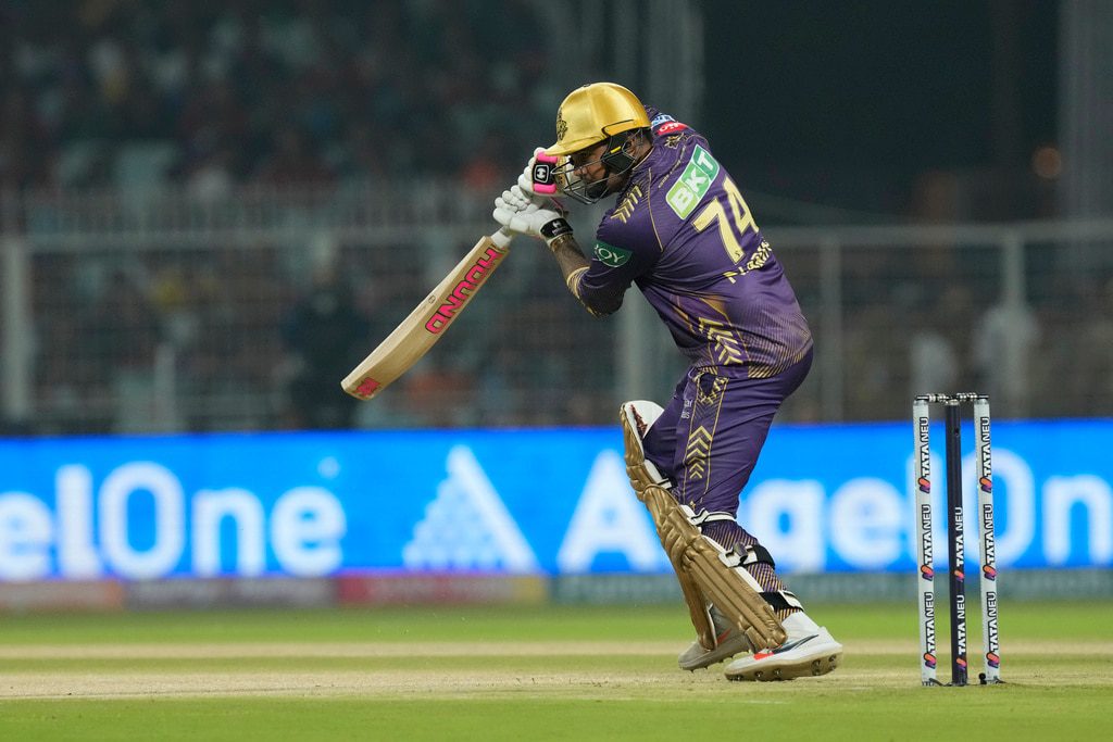 Sunil Narine weaves magic in record T20