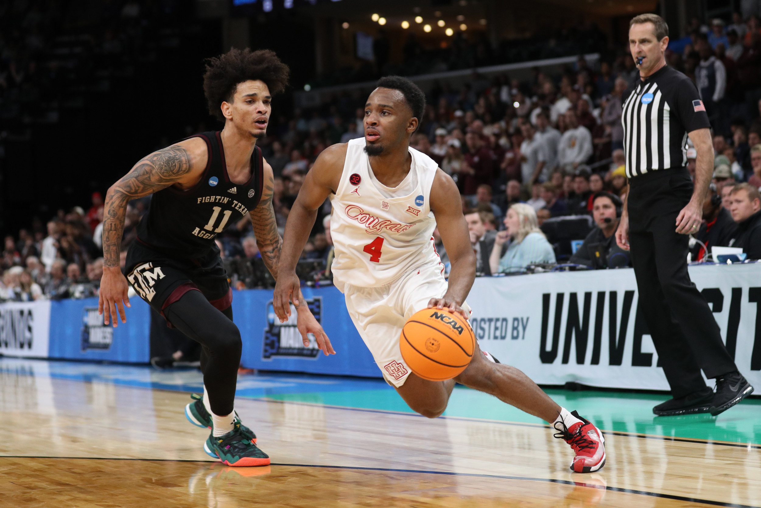 Why Do Houston Cougars Have a No. 32 Patch on Their Jerseys?