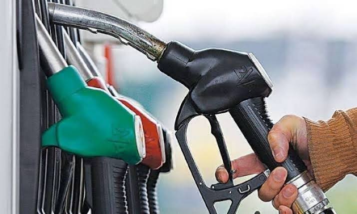 Petrol Price Increases by Rs. 9.66, New Price Rs. 289.41/Litre