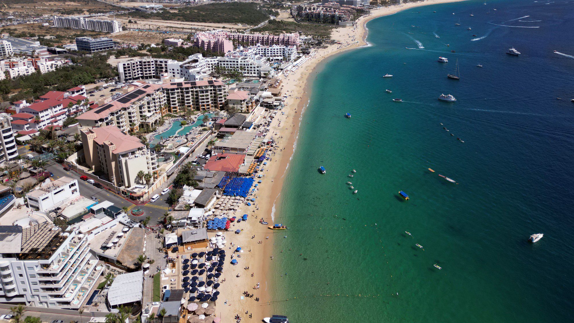 A Mexican cartel is trapping unsuspecting tourists in a timeshare scam