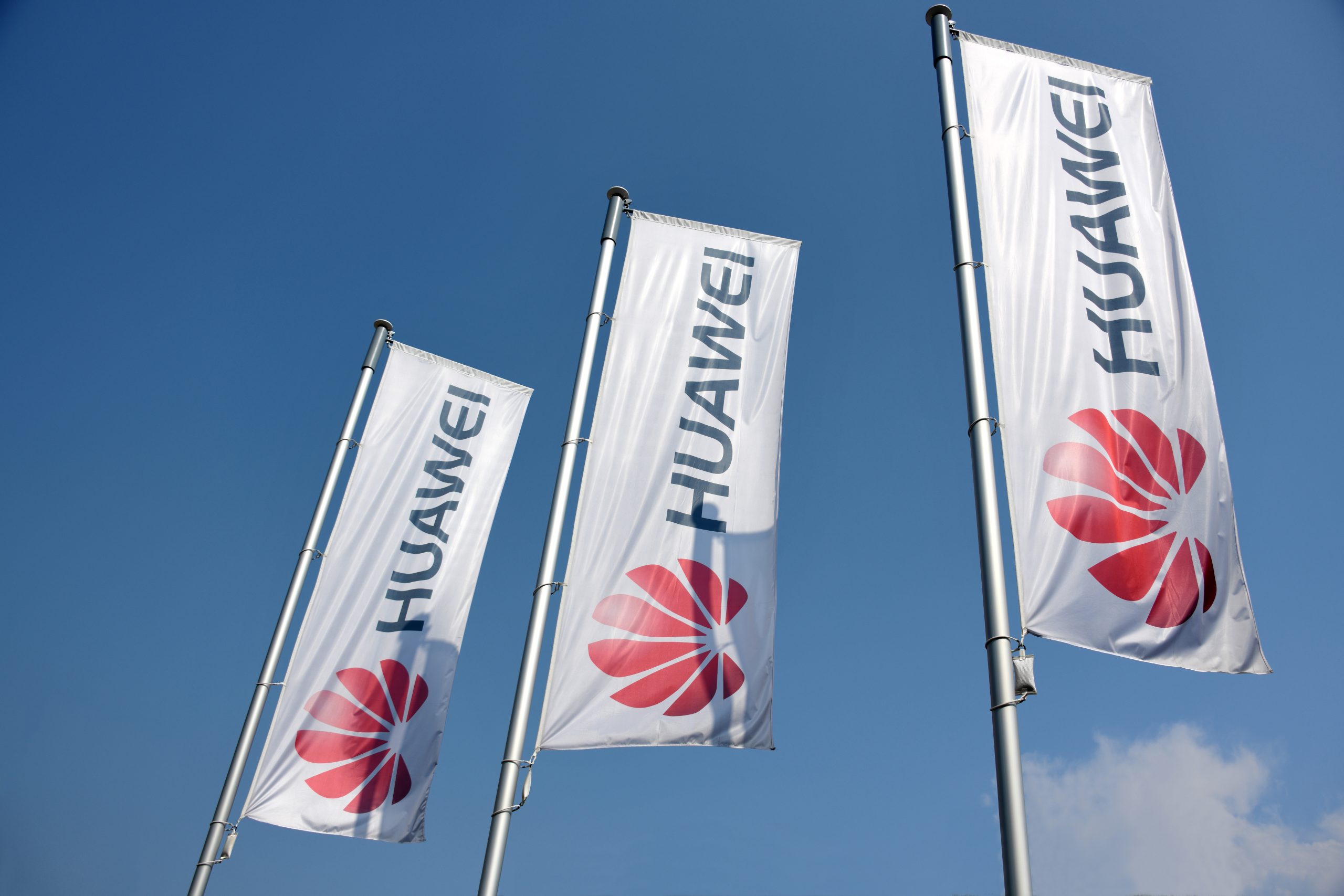 Huawei’s 2023 global sales revenue hits nearly 98 billion dollars, up by 9.63% y-o-y