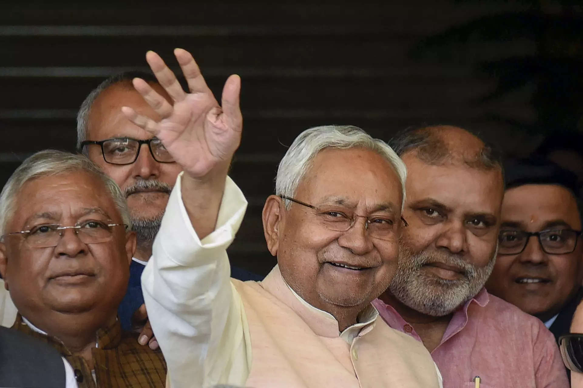 JD (U) launches campaign theme song ‘Badha badha ho, lada lada ho Nitish Kumar’ for Lok Sabha polls