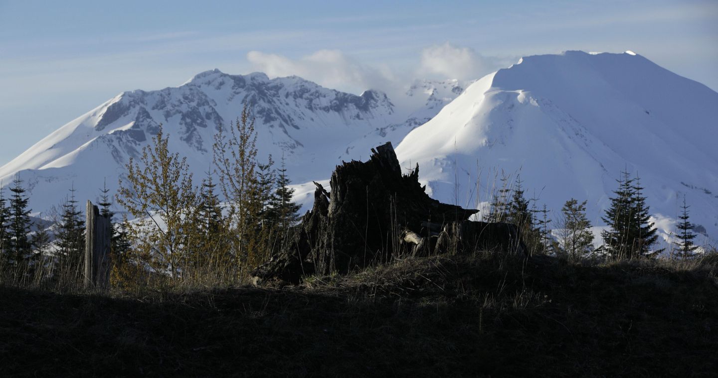 Climber dies after falling into crater of Mount St. Helens on his 29th trip to summit