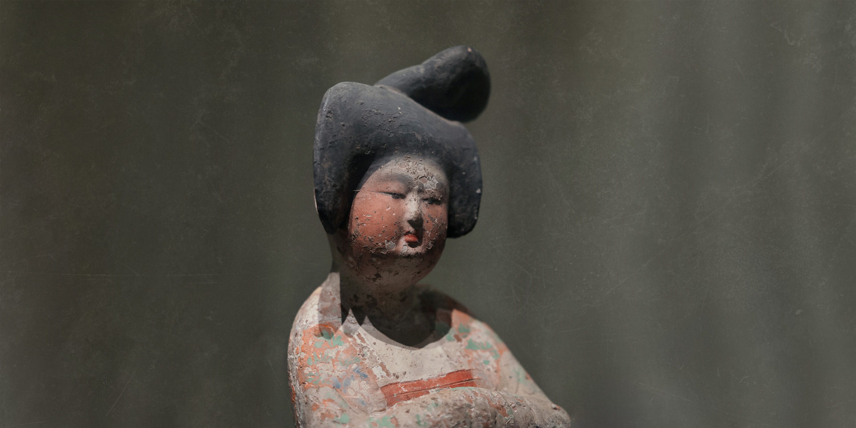 Tomb Readers: Epitaphs Tell the Tales of Tang Women