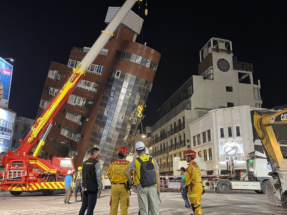 Two Canadians stranded by Taiwan earthquake, firefighting agency says