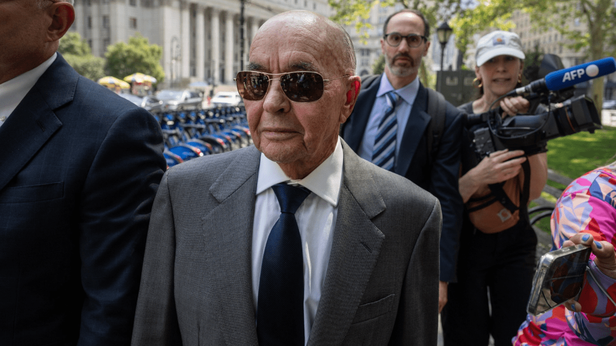 UK billionaire Joe Lewis, 87, avoids jail in insider trading case
